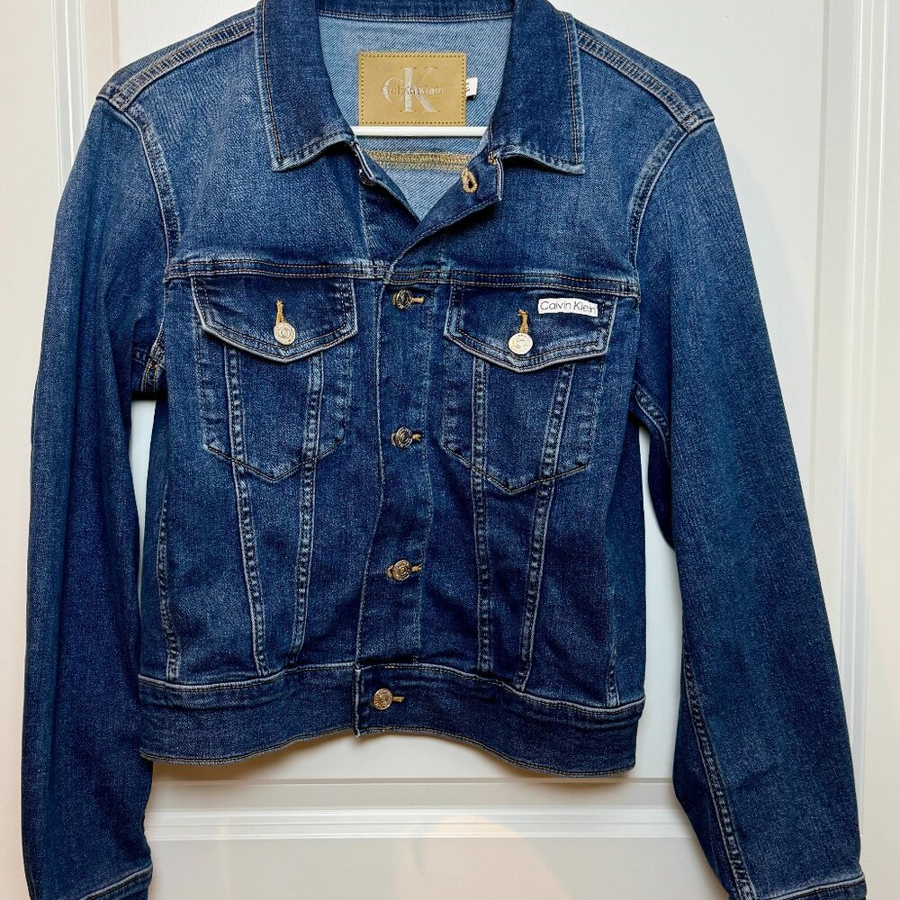 Calvin Klein Classic Trucker Jean Jacket Women’s Small S NWOT Medium Wash Denim